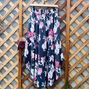 Simplee beautiful floral Skirt
